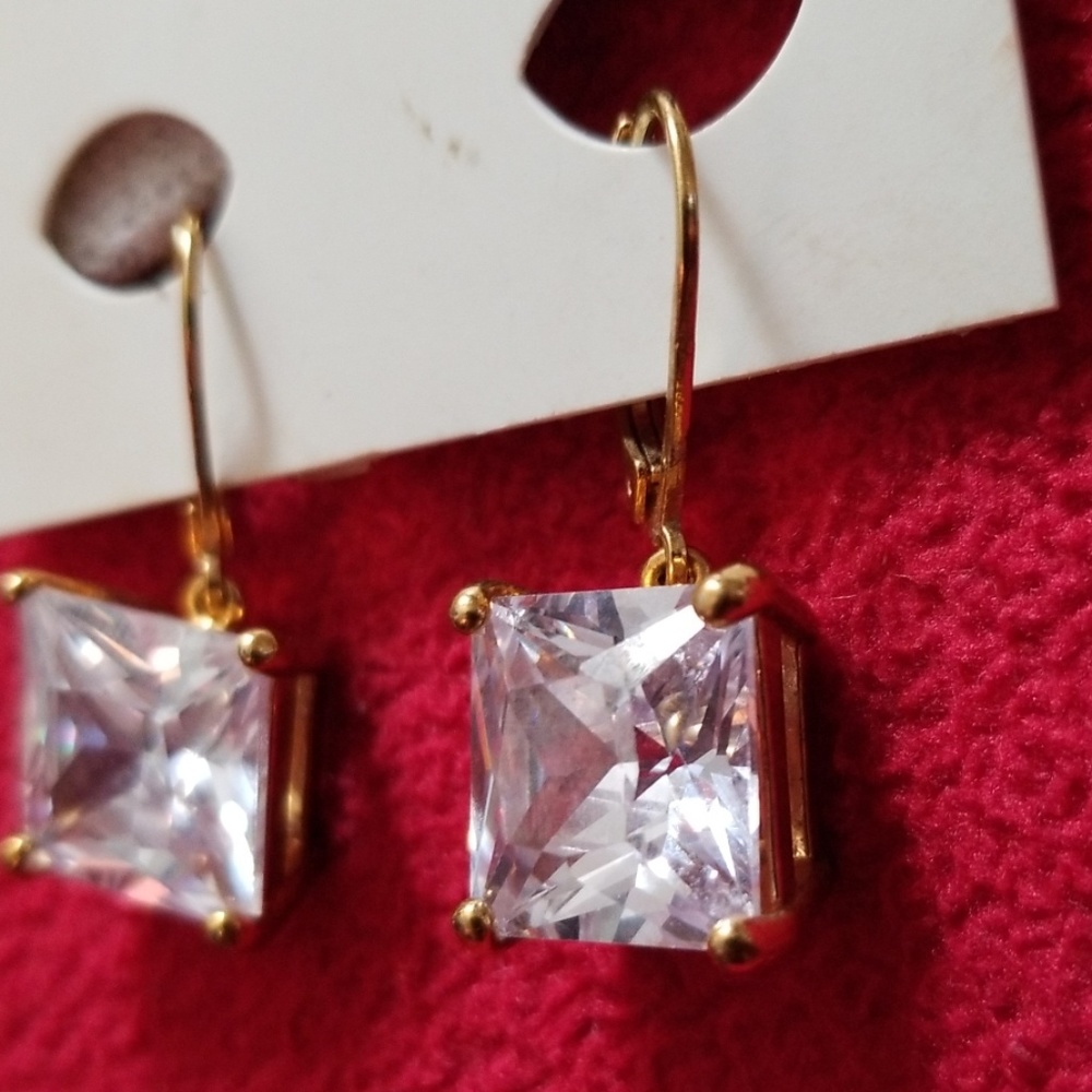 Earrings - Picture 3 of 4